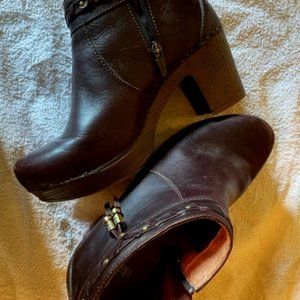Dansko Brown Leather Boots